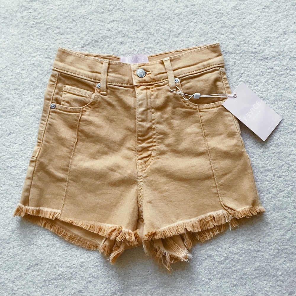 REVICE shorts NWT